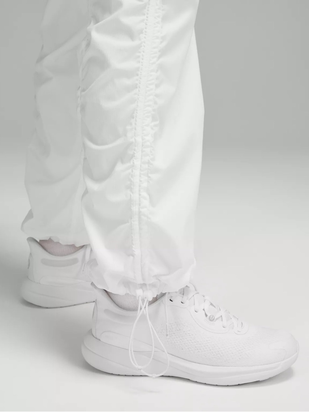 Lululemon Dance Studio Relaxed-Fit Mid-Rise Cargo Pant Size Large - Picture 6 of 14